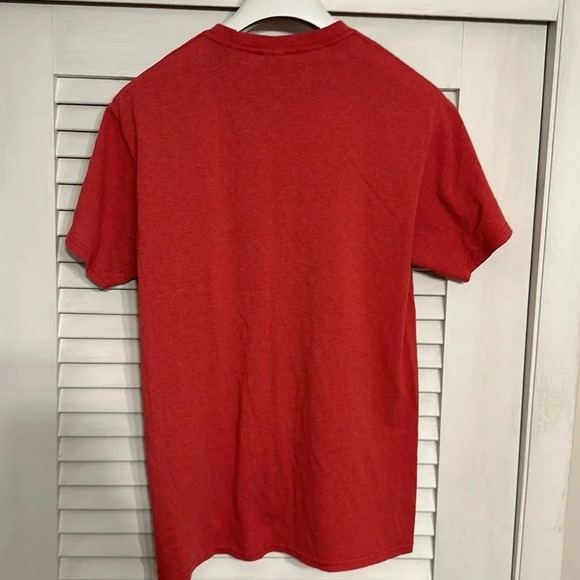 courtesy of the red white and blue short sleeve tshirt size medium unisex - Picture 3 of 3